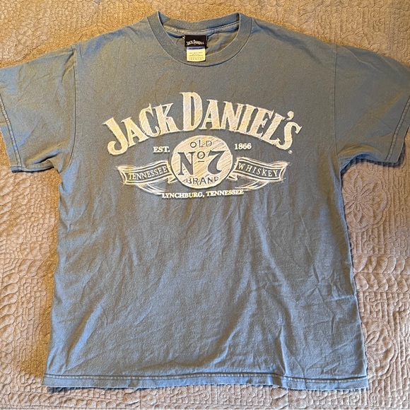 Jack Daniel’s Women T shirt Medium EST 1866 Old No 7 Brand Lynchburg Tennessee - Picture 1 of 8